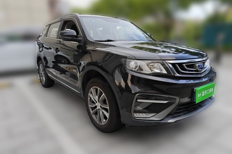 Used Geely Auto Emgrand X7 Sport 2018 1.8TD Automatic Two-Wheel Drive Smart Connect 4G Internet Edition Front Right 45 Deg