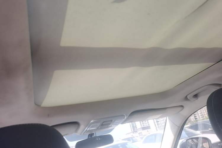 Used Geely Auto Emgrand X7 Sport 2018 1.8TD Automatic Two-Wheel Drive Zhiya Model Headliner