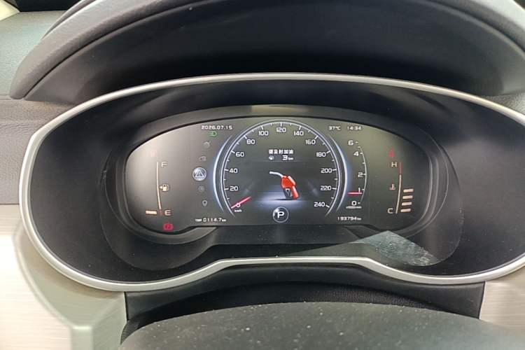 Used Geely Auto Emgrand X7 Sport 2018 1.8TD Automatic Two-Wheel Drive Smart Connect 4G Internet Edition Instrument Cluster