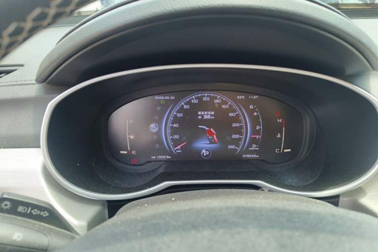 Used Geely Auto Emgrand X7 Sport 2018 1.8TD Automatic Two-Wheel Drive Smart Connect 4G Internet Edition Instrument Cluster