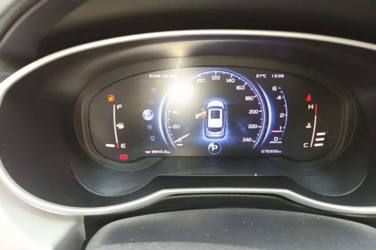 Used Geely Auto Emgrand X7 Sport 2018 1.8TD Automatic Two-Wheel Drive Smart Connect 4G Internet Edition Instrument Cluster