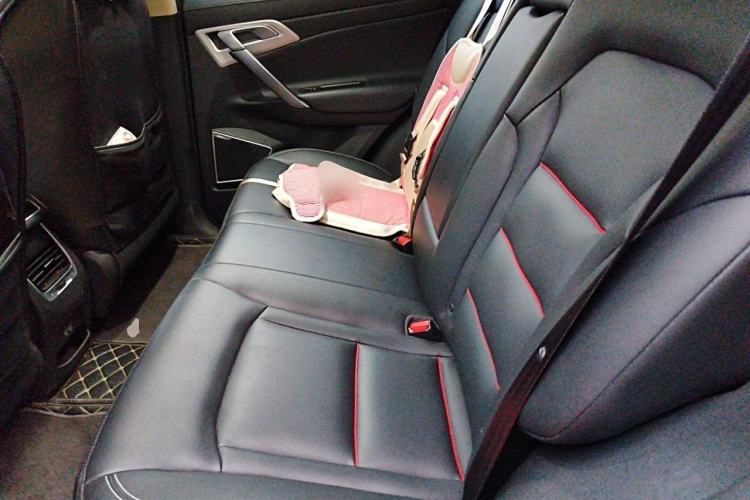 Used Geely Auto Emgrand X7 Sport 2018 1.8TD Automatic Two-Wheel Drive Smart Connect 4G Internet Edition Interior 4