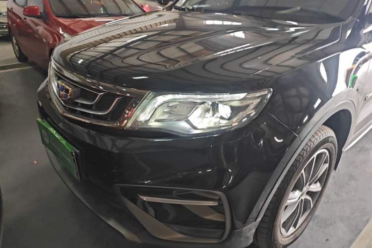 Used Geely Auto Emgrand X7 Sport 2018 1.8TD Automatic Two-Wheel Drive Smart Connect 4G Internet Edition Left Front Headlight