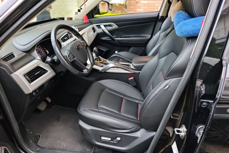 Used Geely Auto Emgrand X7 Sport 2018 1.8TD Automatic Two-Wheel Drive Smart Connect 4G Internet Edition Left Front Seat