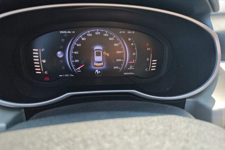 Used Geely Auto Emgrand X7 Sport 2018 1.8TD Automatic Two-Wheel Drive ZhiZun Model with 4G Connectivity Odometer Close Up