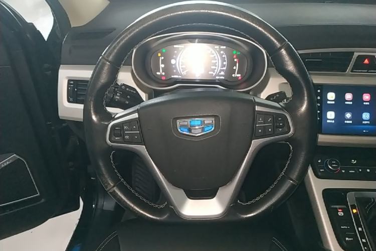 Used Geely Auto Emgrand X7 Sport 2018 1.8TD Automatic Two-Wheel Drive Smart Connect 4G Internet Edition Steering Wheel