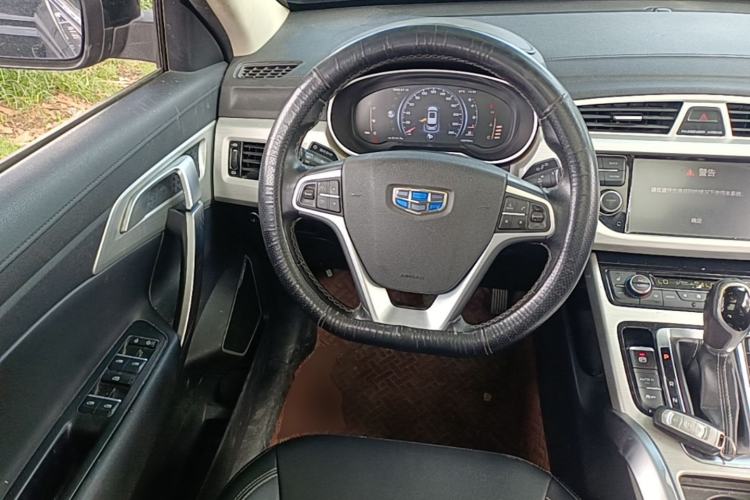 Used Geely Auto Emgrand X7 Sport 2018 1.8TD Automatic Two-Wheel Drive Smart Connect 4G Internet Edition Steering Wheel
