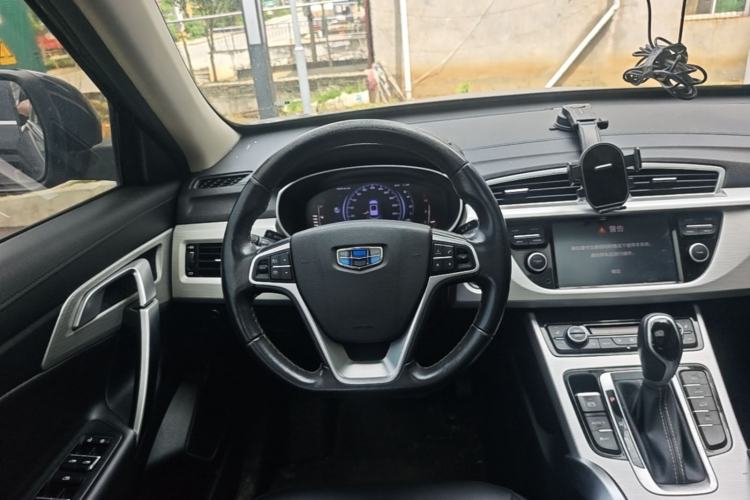 Used Geely Auto Emgrand X7 Sport 2018 1.8TD Automatic Two-Wheel Drive Smart Connect 4G Internet Edition Steering Wheel