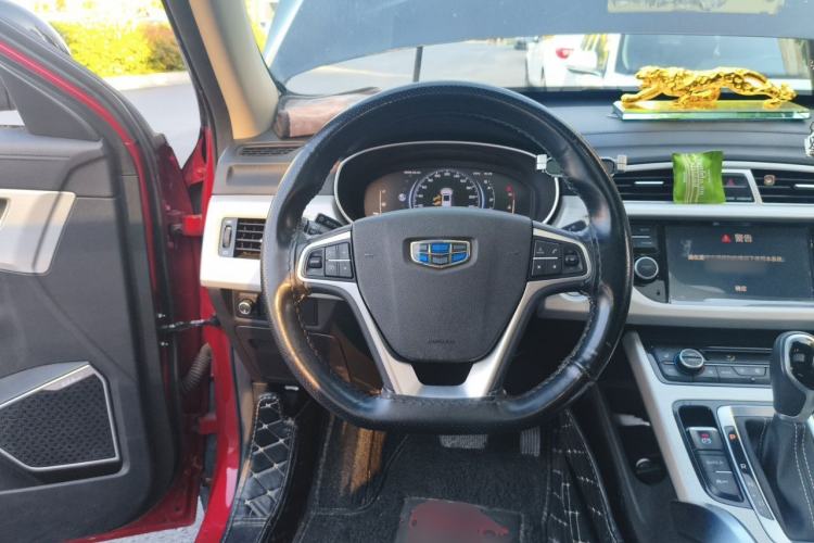Used Geely Auto Emgrand X7 Sport 2018 Revised Version 1.8TD Automatic Two-Wheel Drive Smart Connectivity 4G-Enabled Edition Steering Wheel