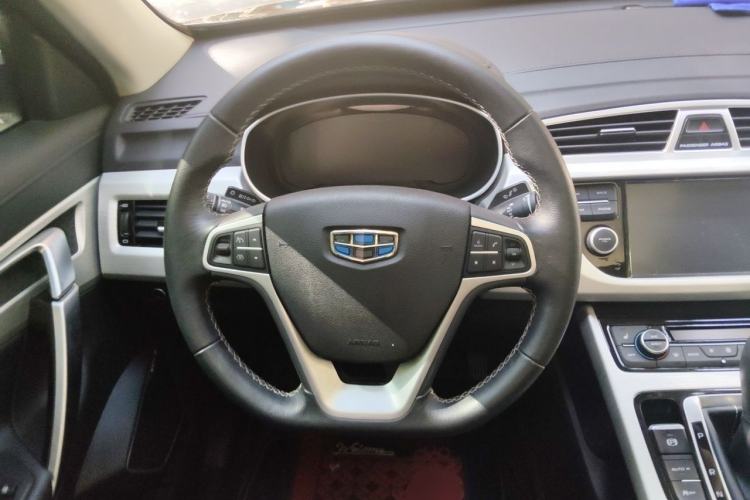 Used Geely Auto Emgrand X7 Sport 2018 1.8TD Automatic Two-Wheel Drive Smart Connect 4G Internet Edition Steering Wheel