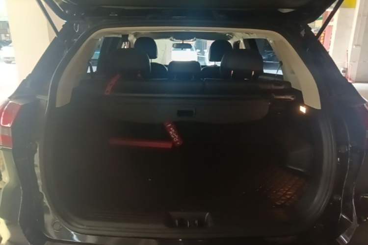Used Geely Auto Emgrand X7 Sport 2018 1.8TD Automatic Two-Wheel Drive Smart Connect 4G Internet Edition Trunk