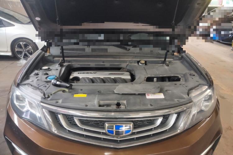 Used Geely Auto Emgrand X7 Sport 2018 1.8TD Automatic Two-Wheel Drive Smart Connect 4G Internet Edition Engine Bay