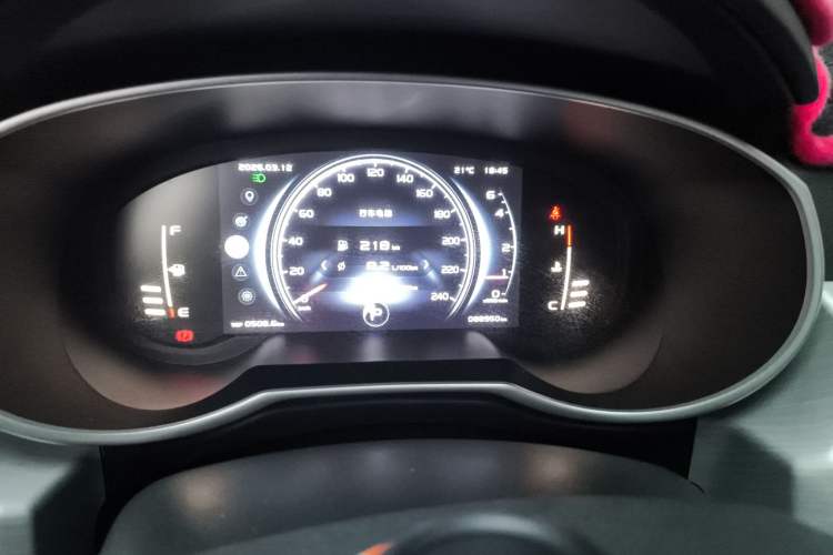 Used Geely Auto Emgrand X7 Sport 2018 1.8TD Automatic Two-Wheel Drive Smart Connect 4G Internet Edition Instrument Cluster