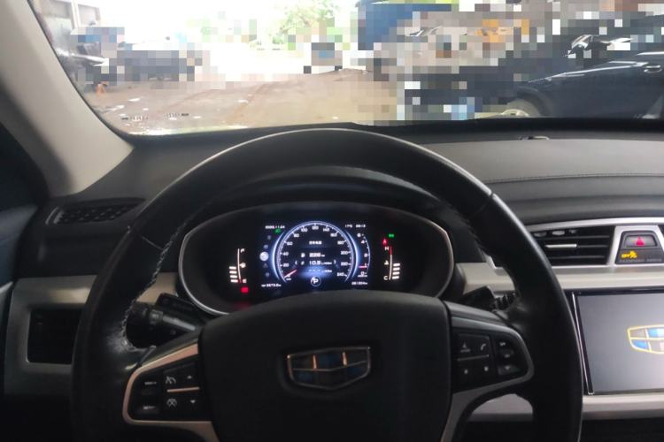 Used Geely Auto Emgrand X7 Sport 2018 1.8TD Automatic Two-Wheel Drive Smart Connect 4G Internet Edition Instrument Cluster