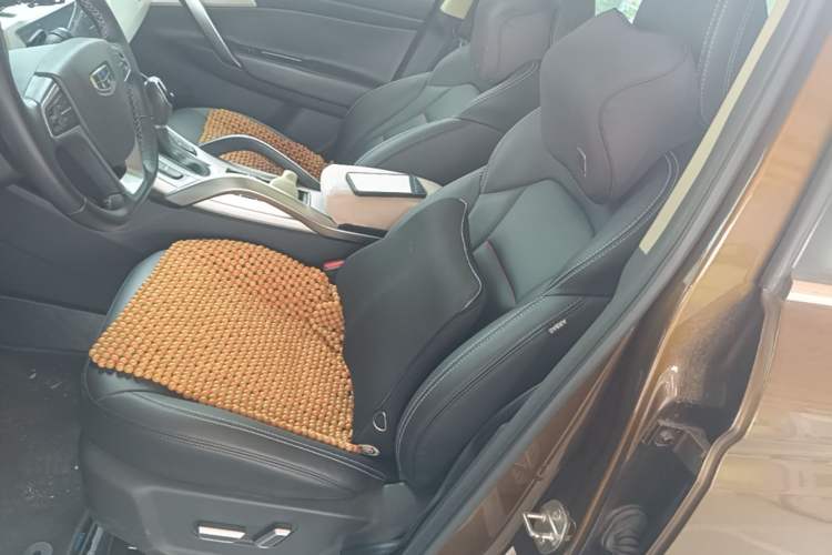 Used Geely Auto Emgrand X7 Sport 2018 1.8TD Automatic Two-Wheel Drive Smart 4G Connected Version Left Front Seat