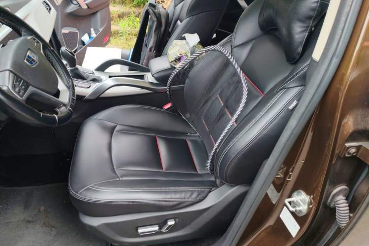 Used Geely Auto Emgrand X7 Sport 2018 1.8TD Automatic Two-Wheel Drive Smart 4G Connected Version Left Front Seat