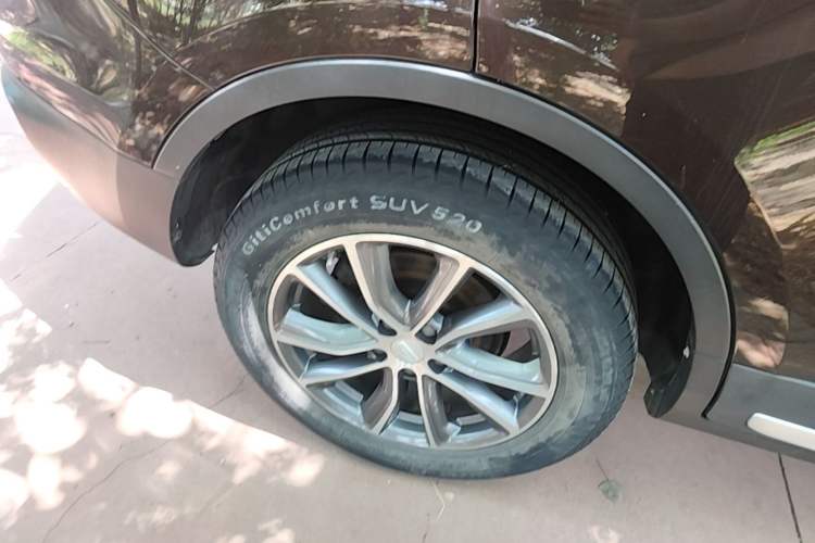 Used Geely Auto Emgrand X7 Sport 2018 2.0L Manual Two-Wheel Drive Zhiya Version Right Rear Wheel Hub