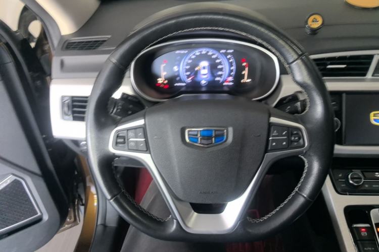 Used Geely Auto Emgrand X7 Sport 2018 1.8TD Automatic Two-Wheel Drive Smart Connect 4G Internet Edition Steering Wheel
