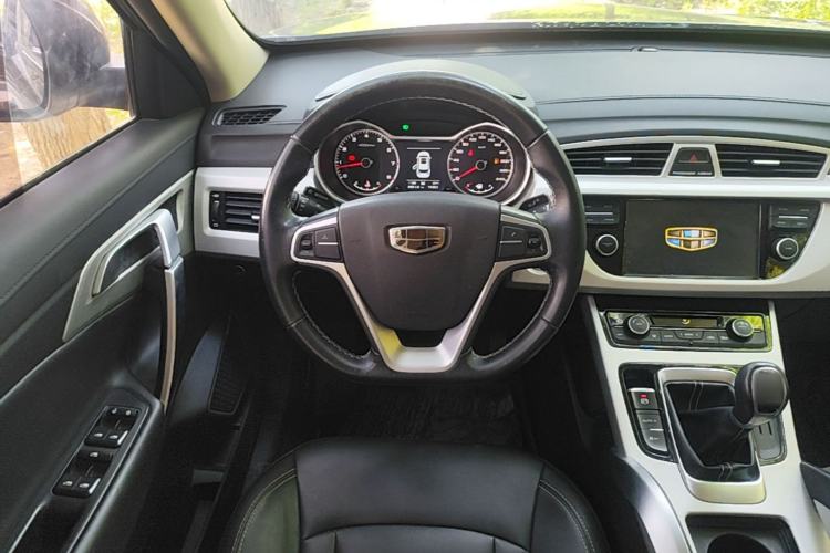 Used Geely Auto Emgrand X7 Sport 2018 2.0L Manual Two-Wheel Drive Zhiya Version Steering Wheel