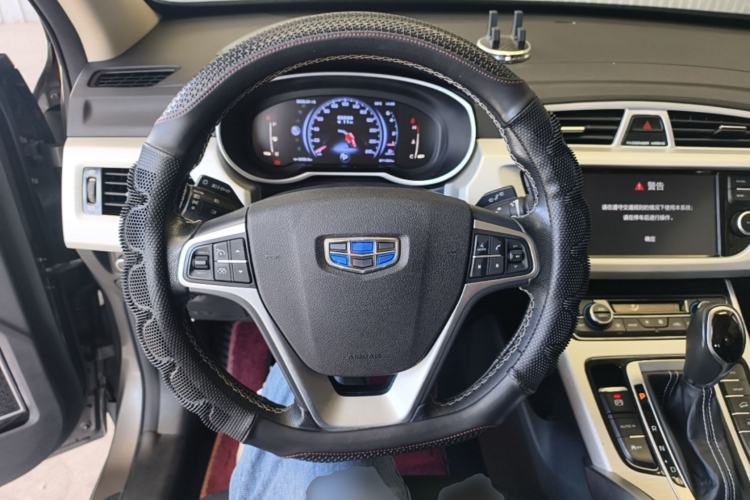 Used Geely Auto Emgrand X7 Sport 2018 1.8TD Automatic Two-Wheel Drive Smart Connect 4G Internet Edition Steering Wheel