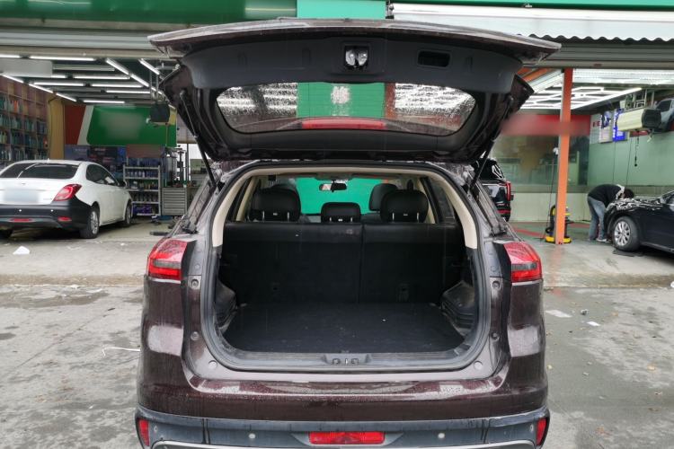 Used Geely Auto Emgrand X7 Sport 2018 1.8TD Automatic Two-Wheel Drive Zhiya Model Trunk