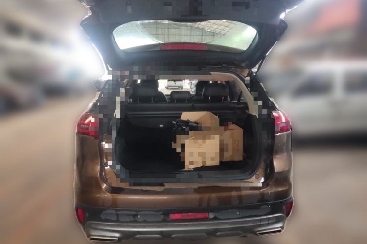 Used Geely Auto Emgrand X7 Sport 2018 1.8TD Automatic Two-Wheel Drive Smart Connect 4G Internet Edition Trunk