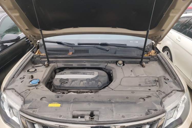 Used Geely Auto Emgrand X7 Sport 2018 2.0L Manual Two-Wheel Drive Zhiya Version Engine Bay