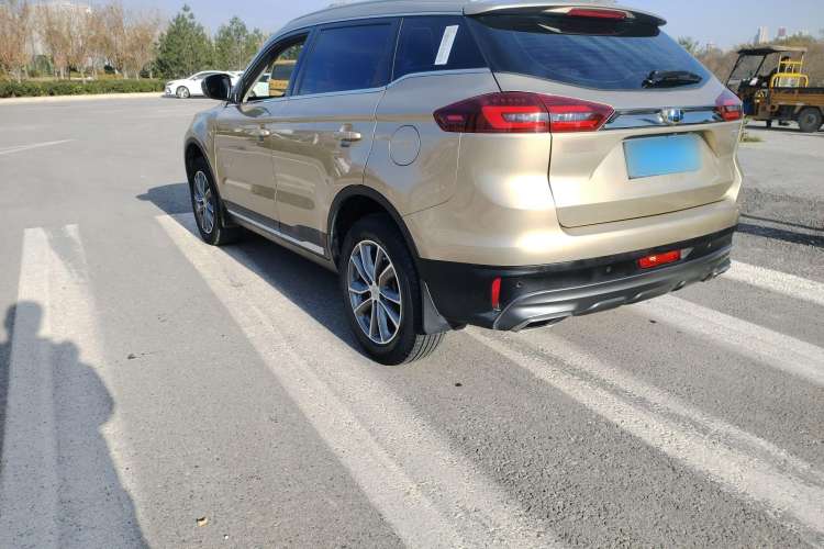 Used Geely Auto Emgrand X7 Sport 2018 1.8TD Automatic Two-Wheel Drive Smart Connect 4G Internet Edition Exterior 3