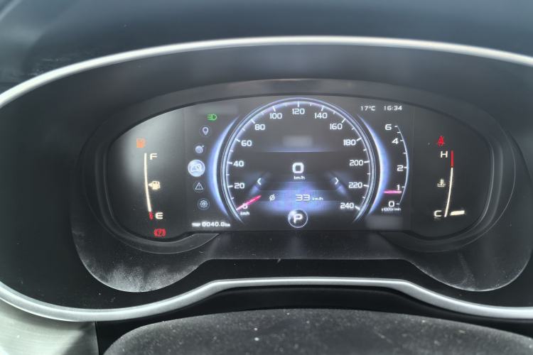 Used Geely Auto Emgrand X7 Sport 2018 1.8TD Automatic Two-Wheel Drive Smart Connect 4G Internet Edition Instrument Cluster