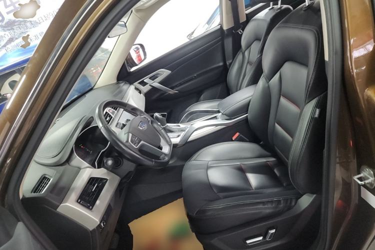 Used Geely Auto Emgrand X7 Sport 2018 1.8TD Automatic Two-Wheel Drive Smart Connect 4G Internet Edition Left Front Seat