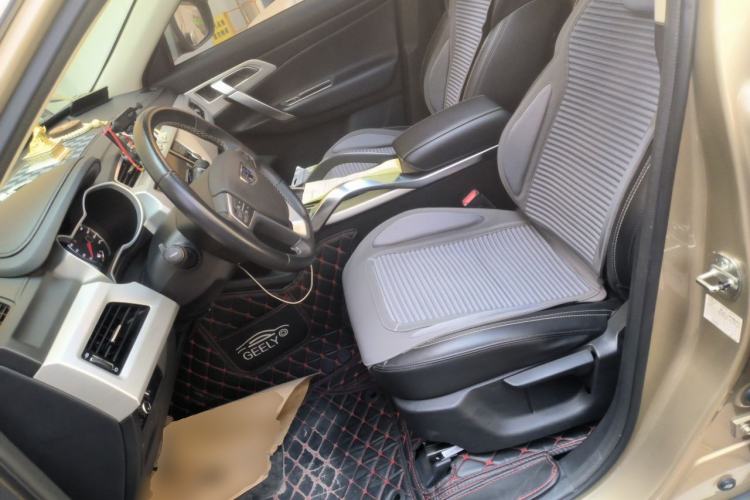 Used Geely Auto Emgrand X7 Sport 2018 1.8TD Automatic Two-Wheel Drive Zhiya Model Left Front Seat