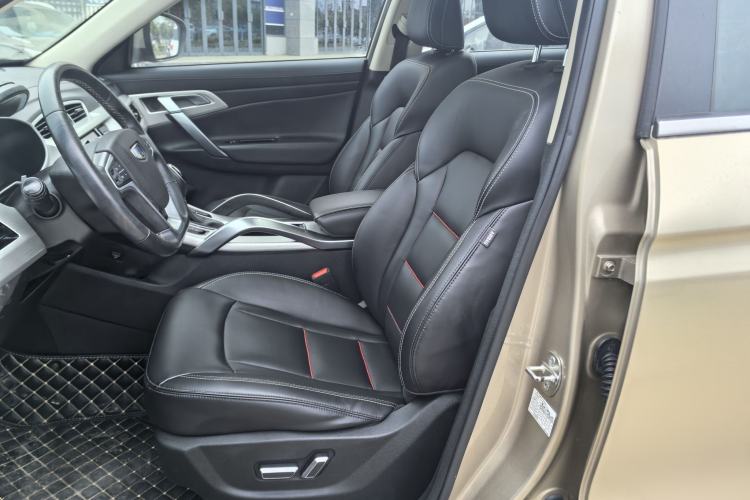 Used Geely Auto Emgrand X7 Sport 2018 1.8TD Automatic Two-Wheel Drive Smart Connect 4G Internet Edition Left Front Seat