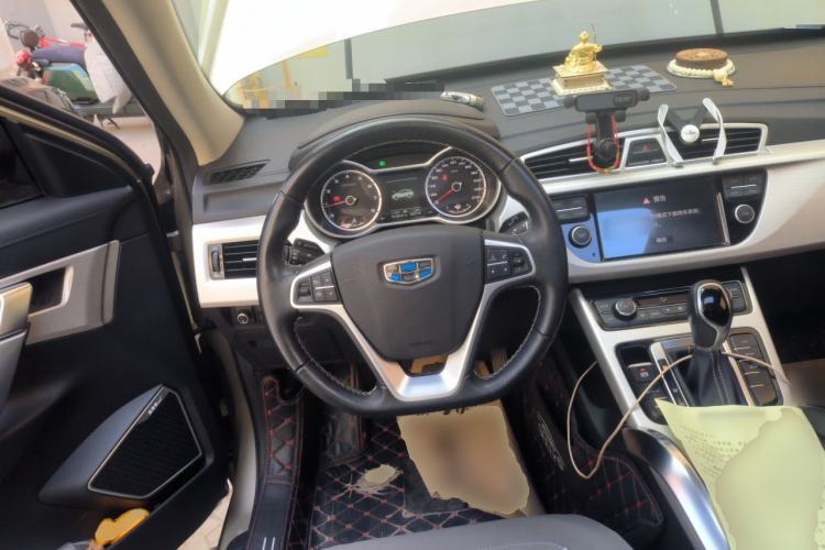 Used Geely Auto Emgrand X7 Sport 2018 1.8TD Automatic Two-Wheel Drive Zhiya Model Steering Wheel