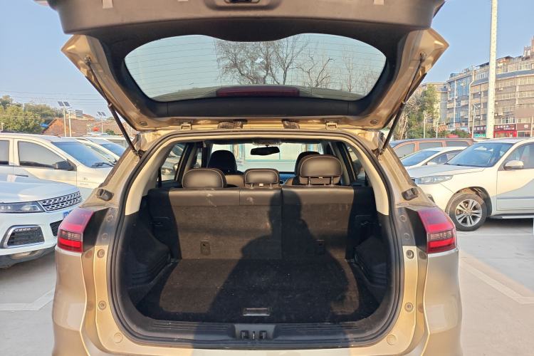 Used Geely Auto Emgrand X7 Sport 2018 1.8TD Automatic Two-Wheel Drive Smart Connect 4G Internet Edition Trunk