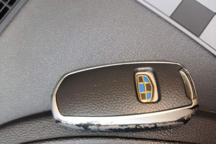 Used Geely Auto Emgrand X7 Sport 2018 1.8TD Automatic Two-Wheel Drive Zhiya Model Vehicle Key
