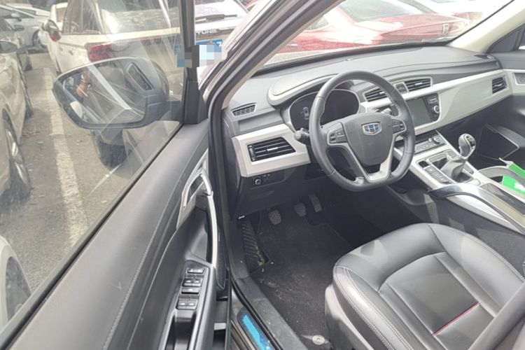 Used Geely Auto Emgrand X7 Sport 2018 1.8TD Manual Two-Wheel Drive Smart Connect 4G Internet Edition Driver Seat