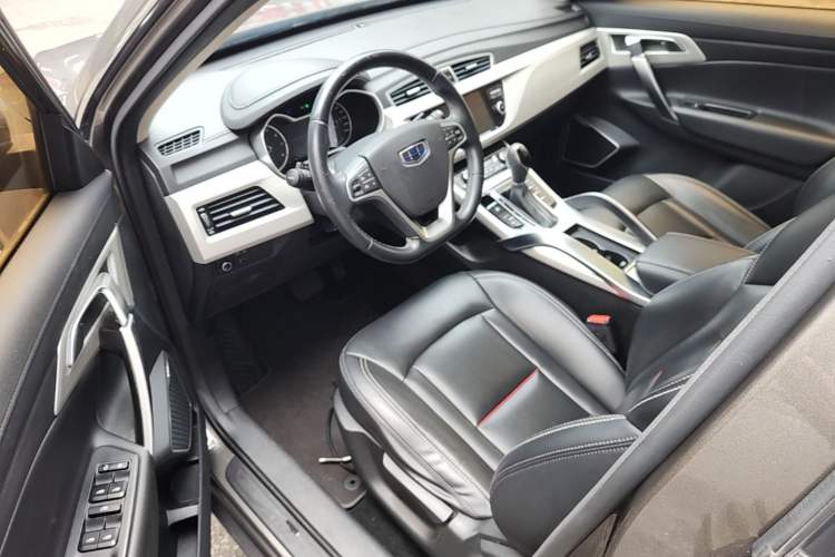 Used Geely Auto Emgrand X7 Sport 2018 1.8TD Automatic Two-Wheel Drive Zhiya Model Driver Seat
