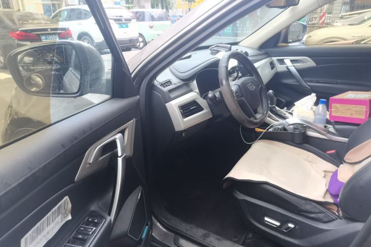 Used Geely Auto Emgrand X7 Sport 2018 1.8TD Automatic Two-Wheel Drive Smart 4G Connected Version Driver Seat