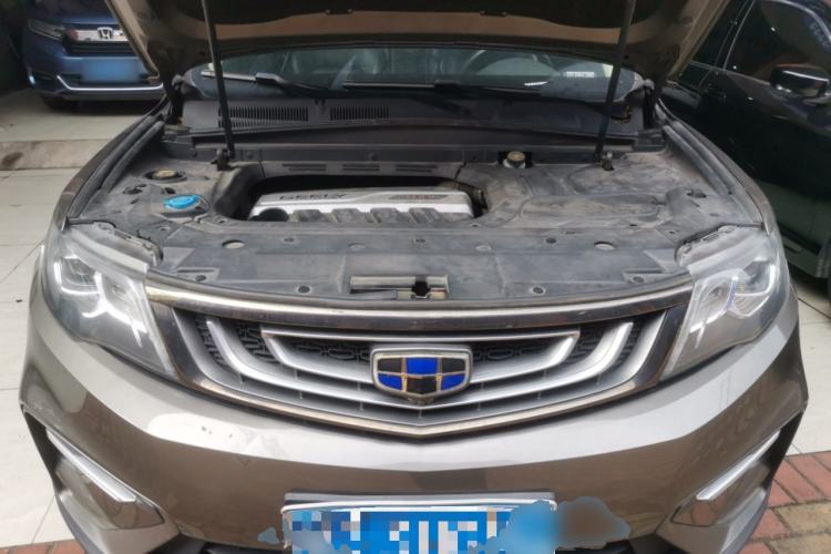 Used Geely Auto Emgrand X7 Sport 2018 1.8TD Automatic Two-Wheel Drive Smart Connect 4G Internet Edition Engine Bay