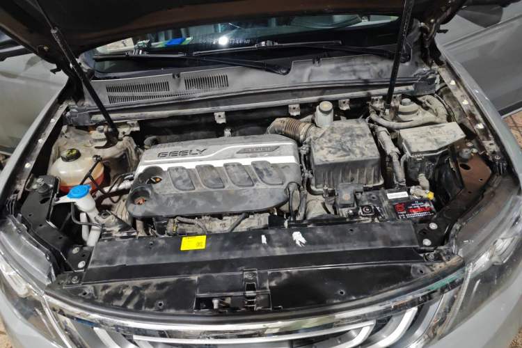 Used Geely Auto Emgrand X7 Sport 2018 Revised Version 1.8TD Automatic Two-Wheel Drive Smart 4G Connectivity Edition Engine Bay
