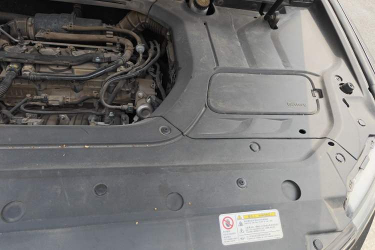 Used Geely Auto Emgrand X7 Sport 2018 1.8TD Automatic Two-Wheel Drive Smart 4G Connected Version Engine Bay Left