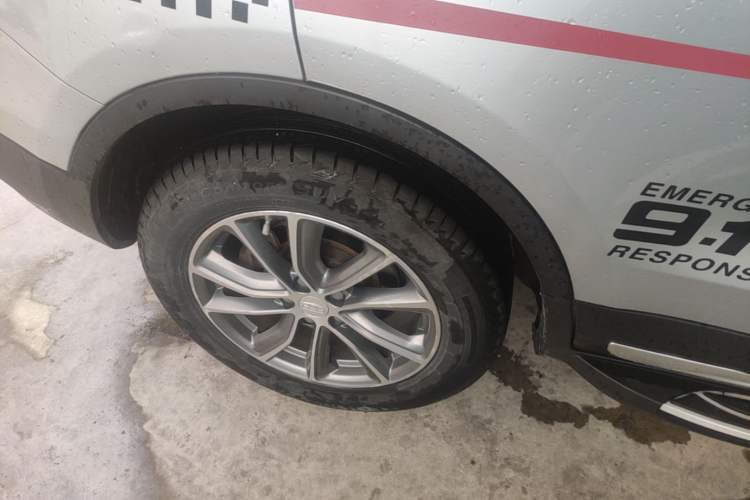 Used Geely Auto Emgrand X7 Sport 2018 1.8TD Automatic Two-Wheel Drive Smart Connect 4G Internet Edition Exterior 5