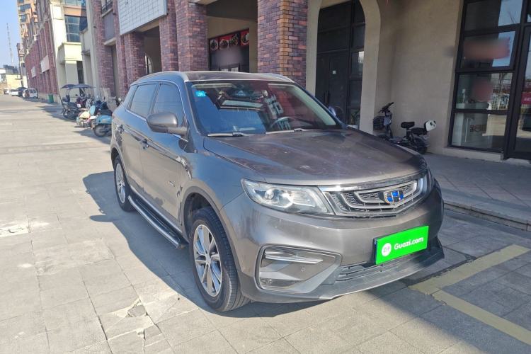 Used Geely Auto Emgrand X7 Sport 2018 1.8TD Automatic Two-Wheel Drive Smart Connect 4G Internet Edition Front Right 45 Deg