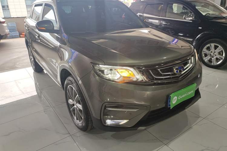 Used Geely Auto Emgrand X7 Sport 2018 1.8TD Automatic Two-Wheel Drive Smart Connect 4G Internet Edition Front Right 45 Deg
