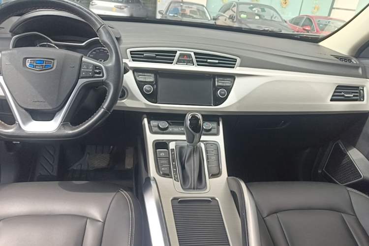 Used Geely Auto Emgrand X7 Sport 2018 1.8TD Automatic Two-Wheel Drive Zhiya Model Gear Lever