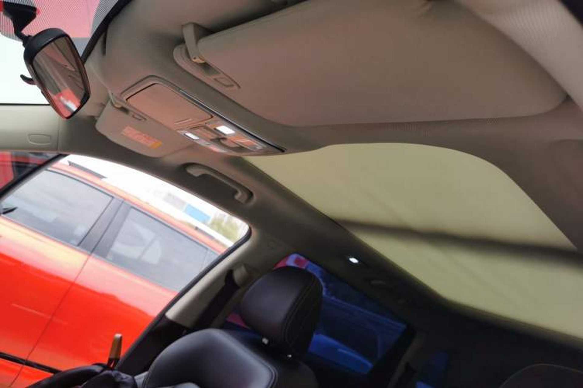 Used Geely Auto Emgrand X7 Sport 2018 1.8TD Automatic Two-Wheel Drive Smart Connect 4G Internet Edition Headliner