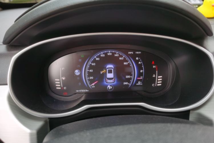 Used Geely Auto Emgrand X7 Sport 2018 1.8TD Automatic Two-Wheel Drive Smart Connect 4G Internet Edition Instrument Cluster