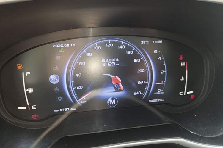 Used Geely Auto Emgrand X7 Sport 2018 1.8TD Manual Two-Wheel Drive Smart Connect 4G Internet Edition Instrument Cluster