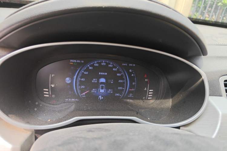 Used Geely Auto Emgrand X7 Sport 2018 1.8TD Automatic Two-Wheel Drive Smart 4G Connected Version Instrument Cluster