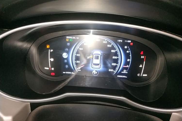 Used Geely Auto Emgrand X7 Sport 2018 1.8TD Automatic Two-Wheel Drive Smart 4G Connected Version Instrument Cluster